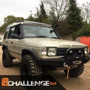 52” LED Light Bar gutters mounts to Fit Land Rover Discovery 1 & 2 marked ex display