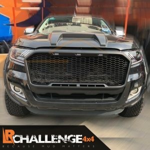 Large mesh F150 Style Black Grill to fit Ranger T7 2016 – 2018 Black letters DRL lights