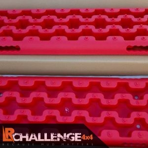 Recovery Off road Boards a must have an any 4×4 offroader Red pair